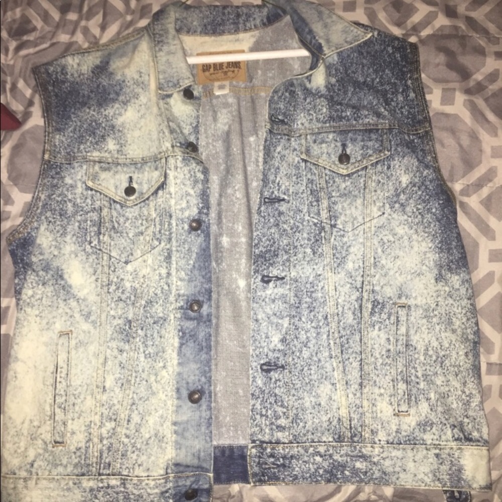 Tye-dye guess vest